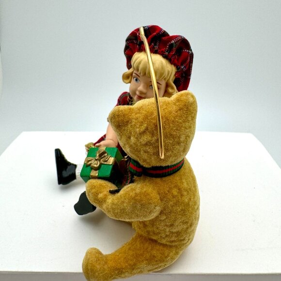 Hallmark 1994 Lucinda and Teddy Keepsake Ornament  QX4813 Vintage - Picture 10 of 11